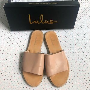 LULU’S NUDE SLIDES